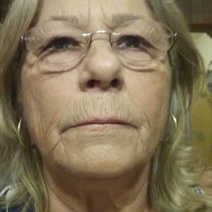 Meet your Posher, Idella